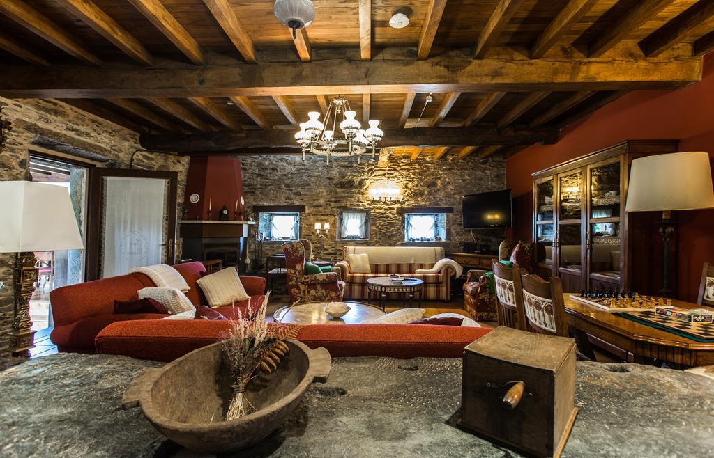 Гостьовий будинок Casa Pineiro Monfero Екстер'єр фото